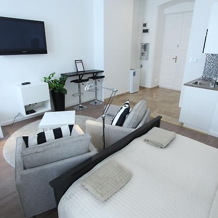 Pearl Apartment In The Center With City View Budapest Eksteriør bilde